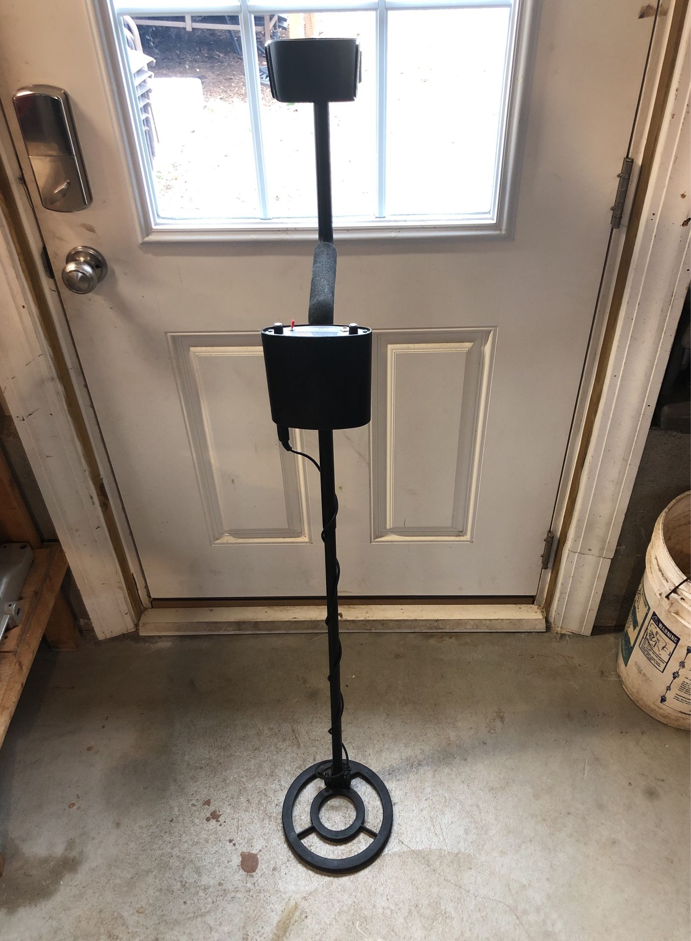 Bounty hunter metal detector