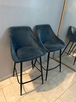 Blue barstools (Layken Bar Stool (Set of 2))
