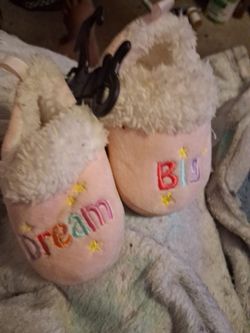 Pink babygirl slippers