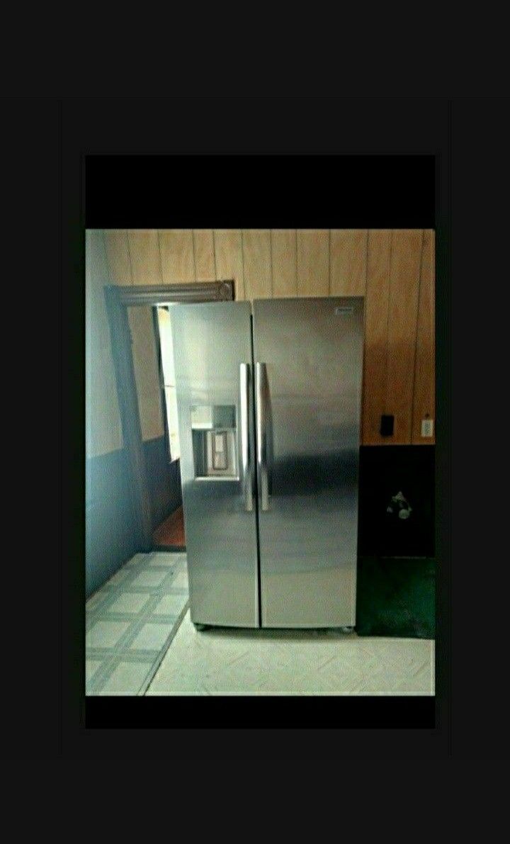 Refrigerator must pickup