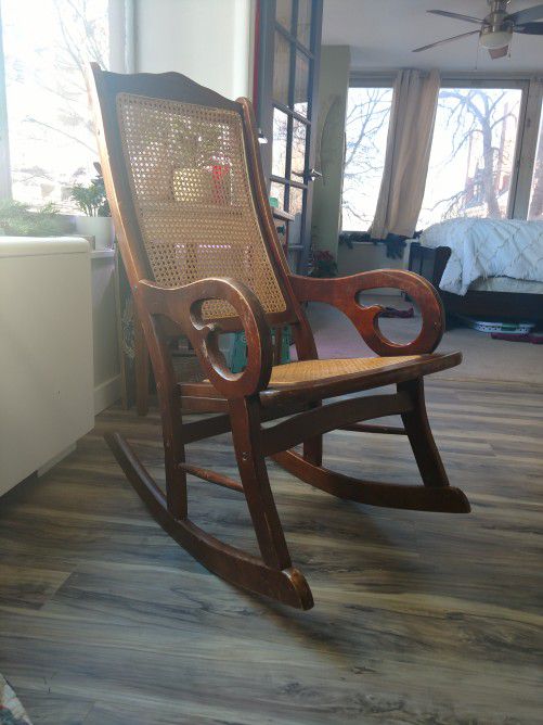 Cane Back rocking chair - Needs Repair