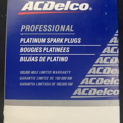 ACDelco Double Platinum Spark Plugs (4 Pack)