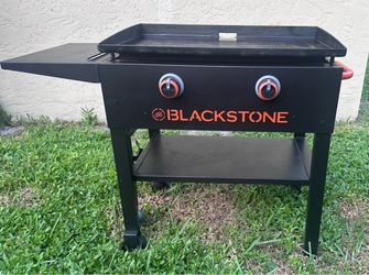 Blackstone 28” 2 Burner Flat Top Griddle with Cover