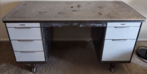 1960s Generalaire Tanker Desk