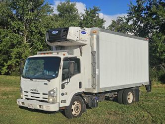 2015 NPR Isuzu Reefer truck