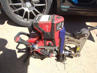 RailEase Battery Rail Drill + Milwaukee M18 REDLITHIUM FORGE Battery