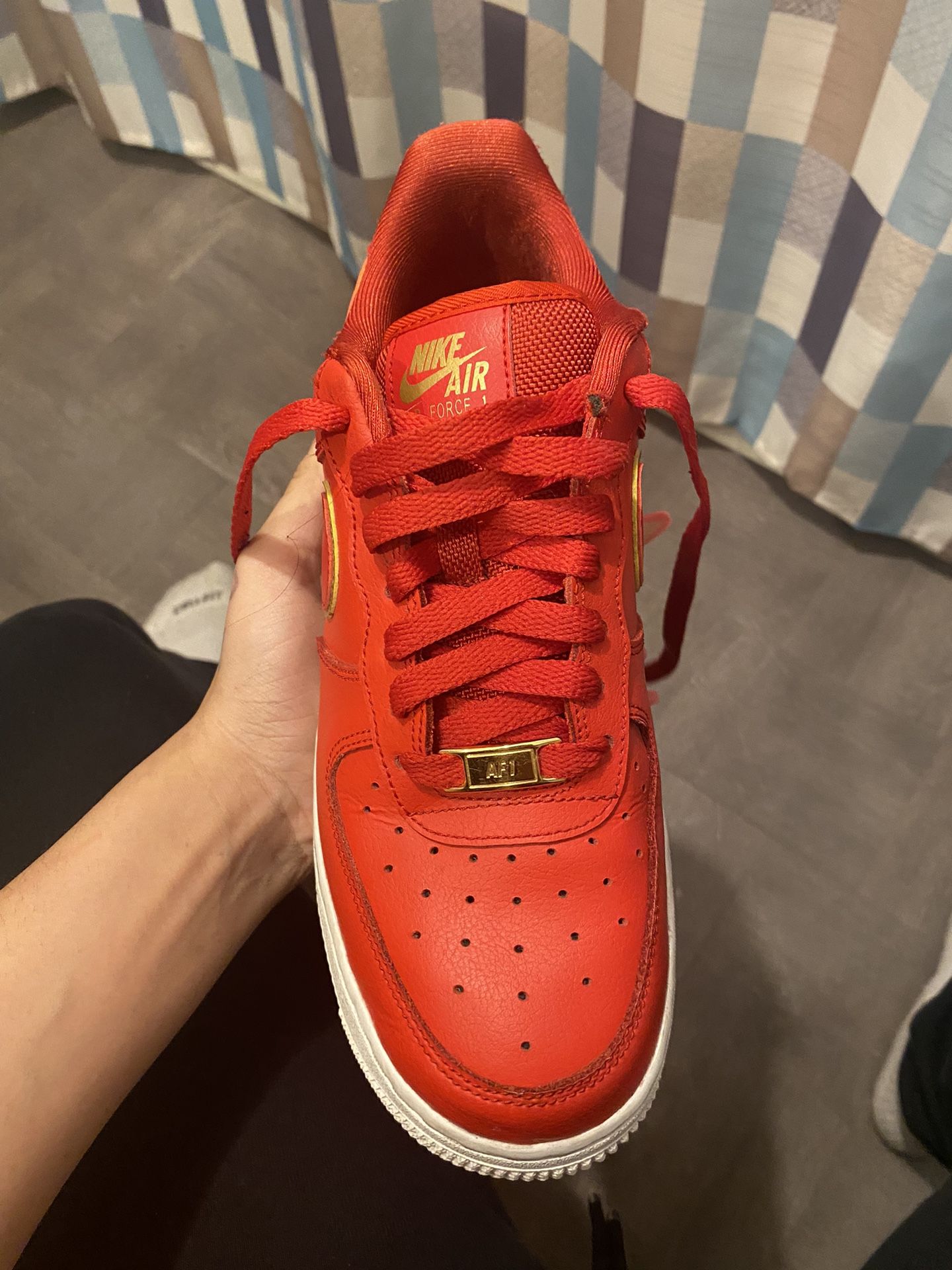 Nike Air Force 1 Low ‘Red Gold Swoosh’ Sneakers Size 8 Men’s