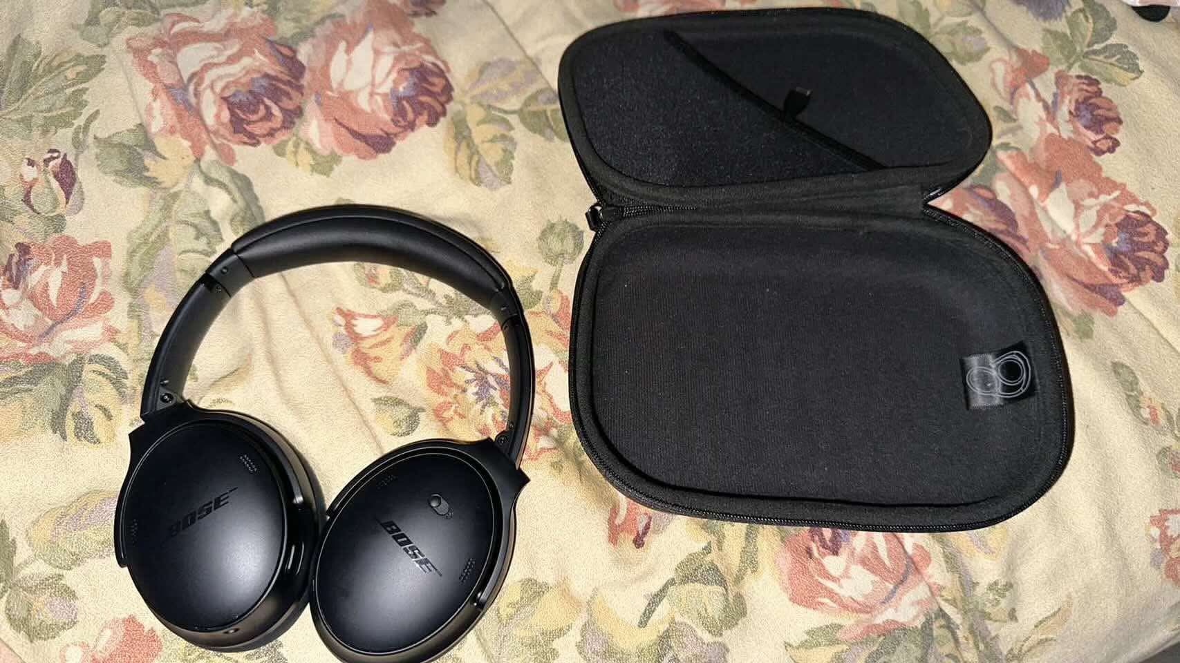 Bose Quiet Comfort Bluetooth Headphones