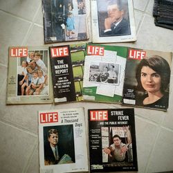 Vintage LIFE magazines