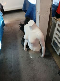 Mannequin.
