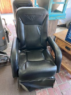 2 attitude, RV chairs