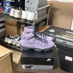 Air Jordan 11 Retro Mojave