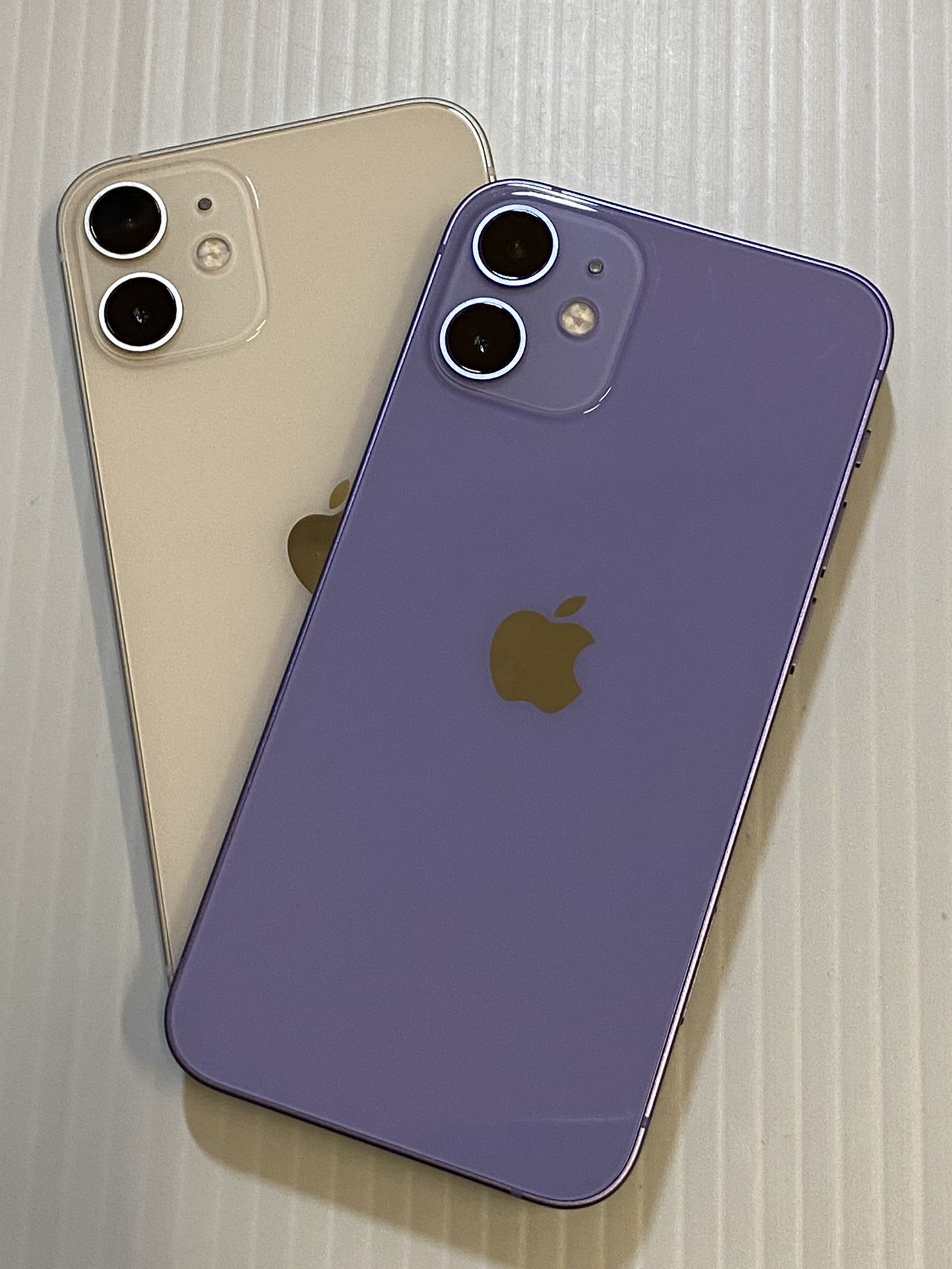 iPhone 12 mini Fully Unlocked