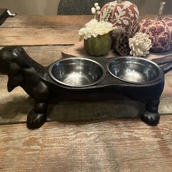 Wrought Iron Double Dog Bowl Dachshund