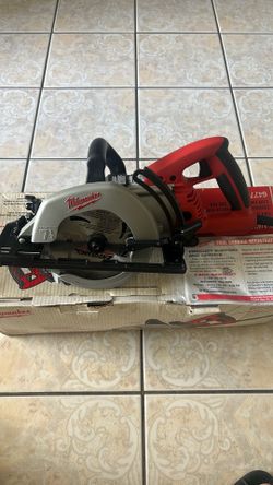 milwaukee  7 1/4 worm drive saw
