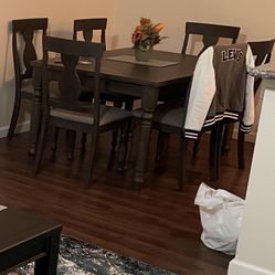 Dining Set