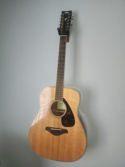 Yamaha 12 strinh guitar