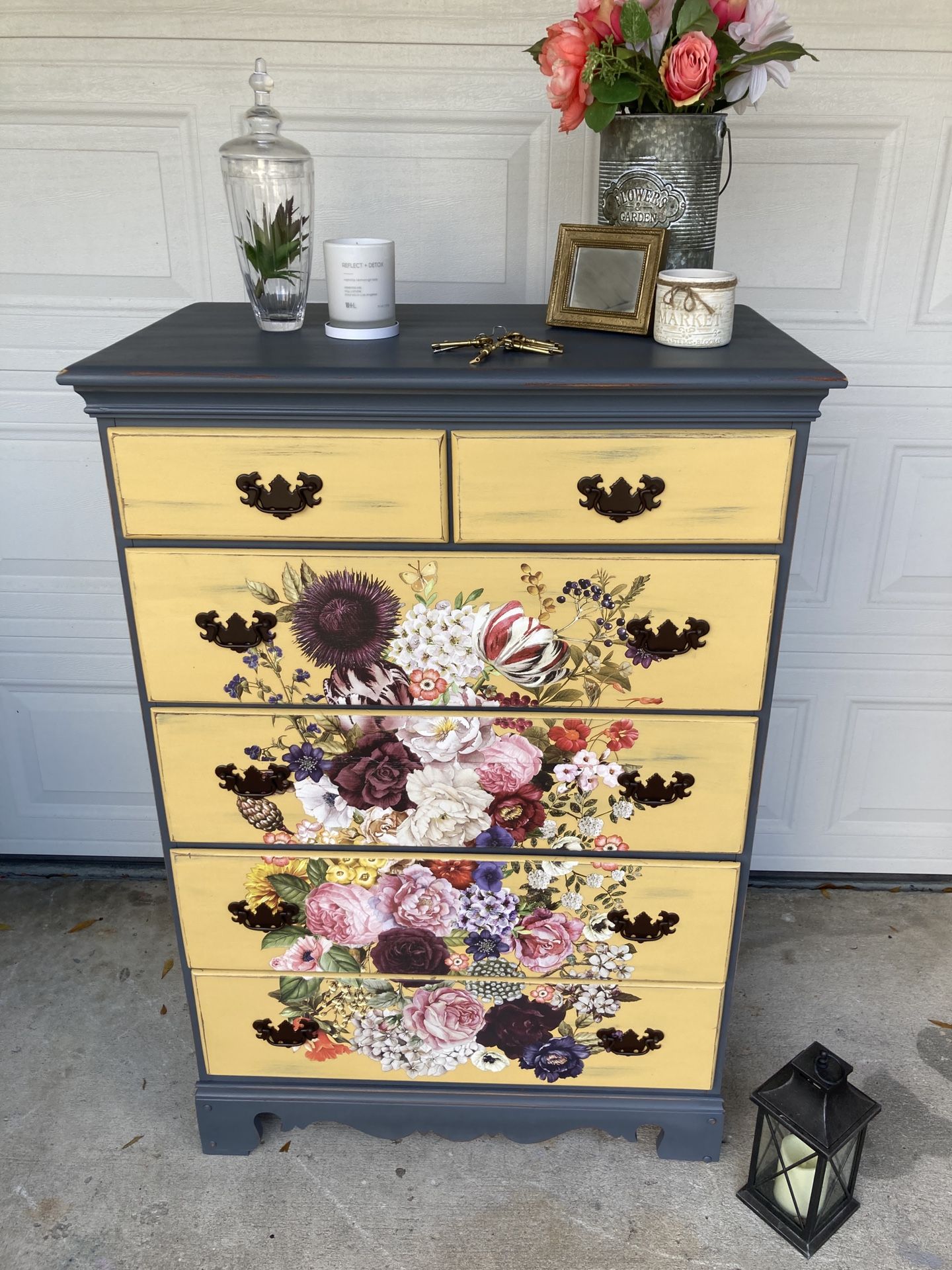 Nice Dresser Grey Yellow And Floral