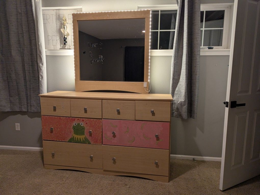 Free "custom painted" kids dresser