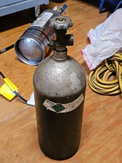 20lbs Compressed Nitrogen Gas