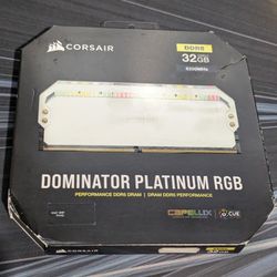 Corsair Dominator Platinum RGB, DDR5, (2X16GB), 6200MHz