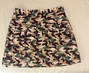 Zara camouflage skort