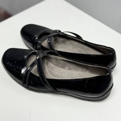 Flats  Size 6
