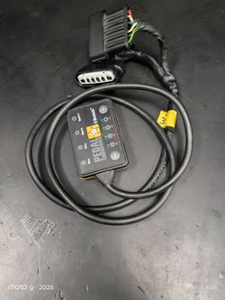 Pedal commander for toyota