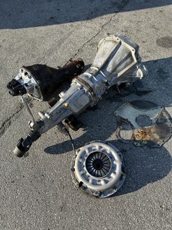 Datsun S30 5 Speed Manual Transmission Swap 240Z 260Z 280Z