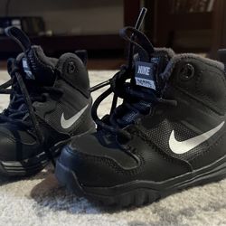 Nike Dual Fusion Hills Mid Top Infant/Toddler Shoes 5C