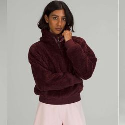 Lululemon Textured Fleece 1/2 Zip 