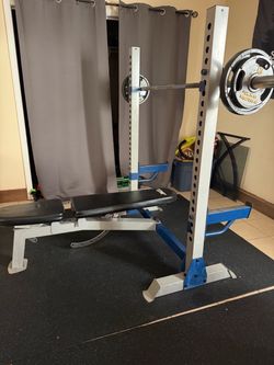 Bench/ Squat rack WITH weights