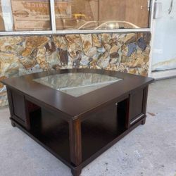 Sable Corner Wedge Cocktail Table, coffe table, Livingroom wooden and glass table, whit end table