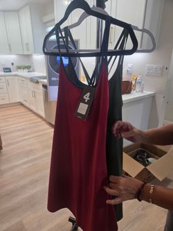 4 laps exercise clothes lot