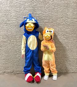 Kids Costumes !! $30