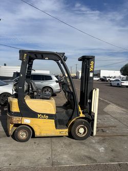 2014 Yale GLP040SVXNURV084 Forklift