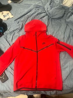 Nike Men’s Tech Fleece full zip up hoodie size medium