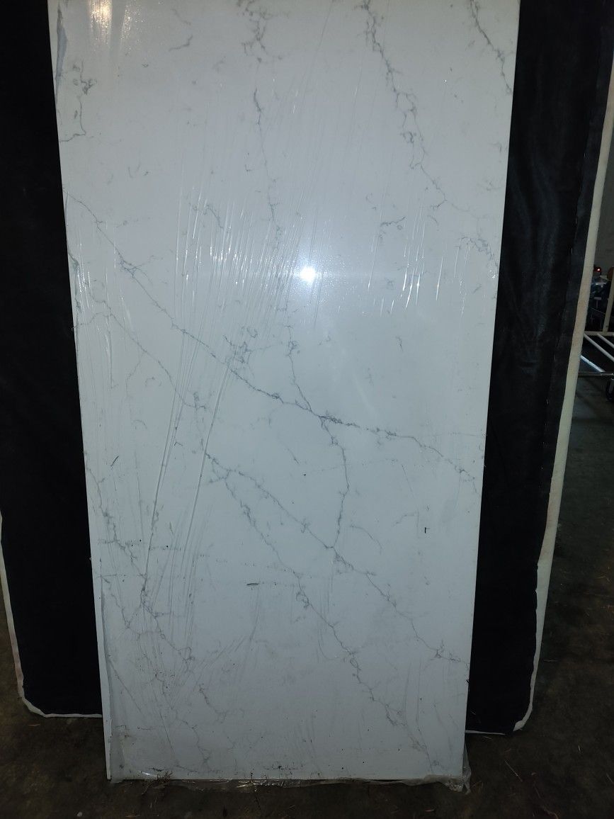 $25 Per Sq Ft Quartz Countertop  4 Slabs 2'x4' Each