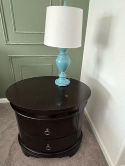Oval Wood Espresso nightstand