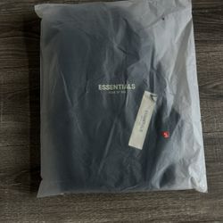 Essentials Sweats Black