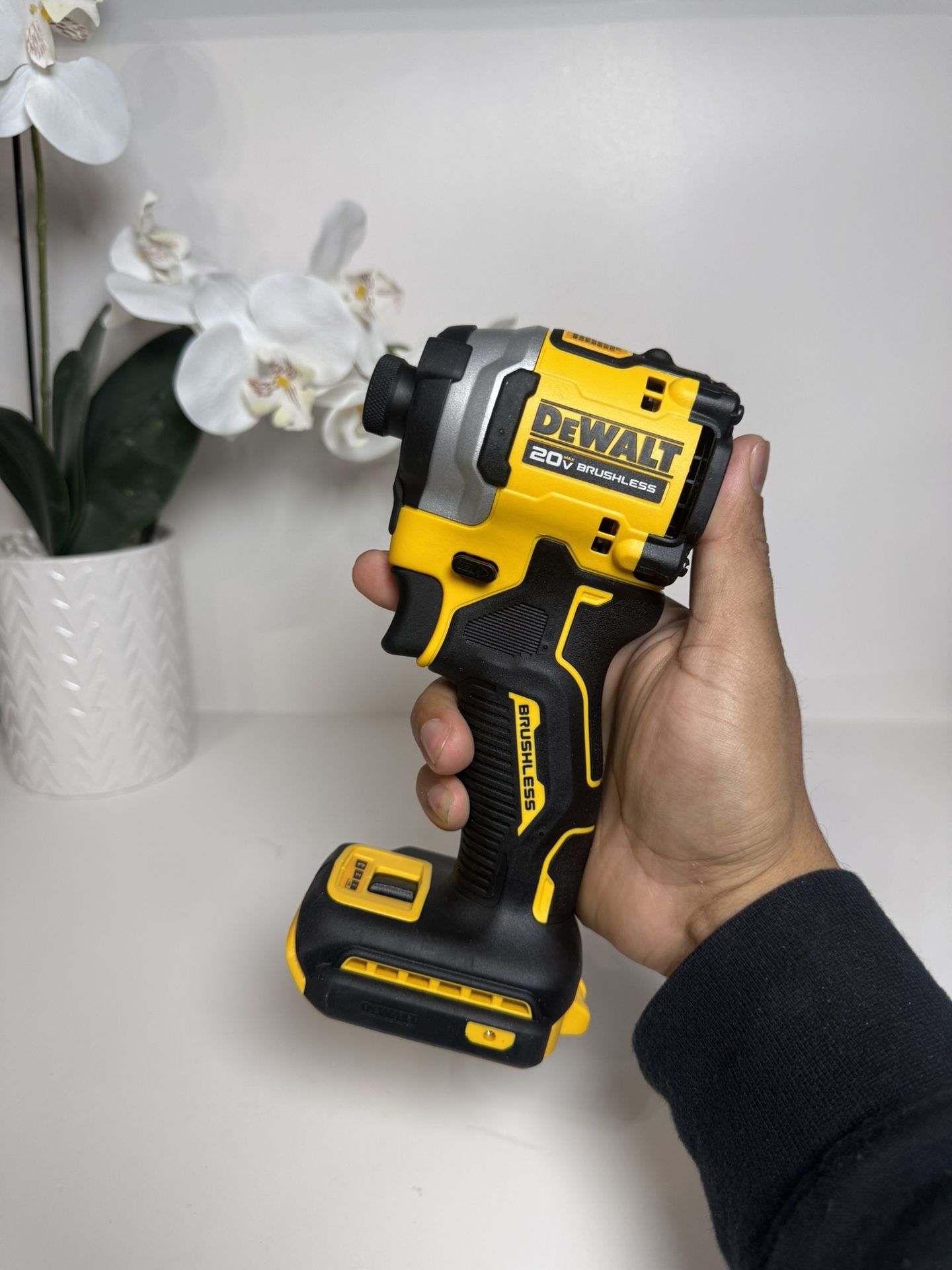 Dewalt Impact Drill 3 Speed 20v