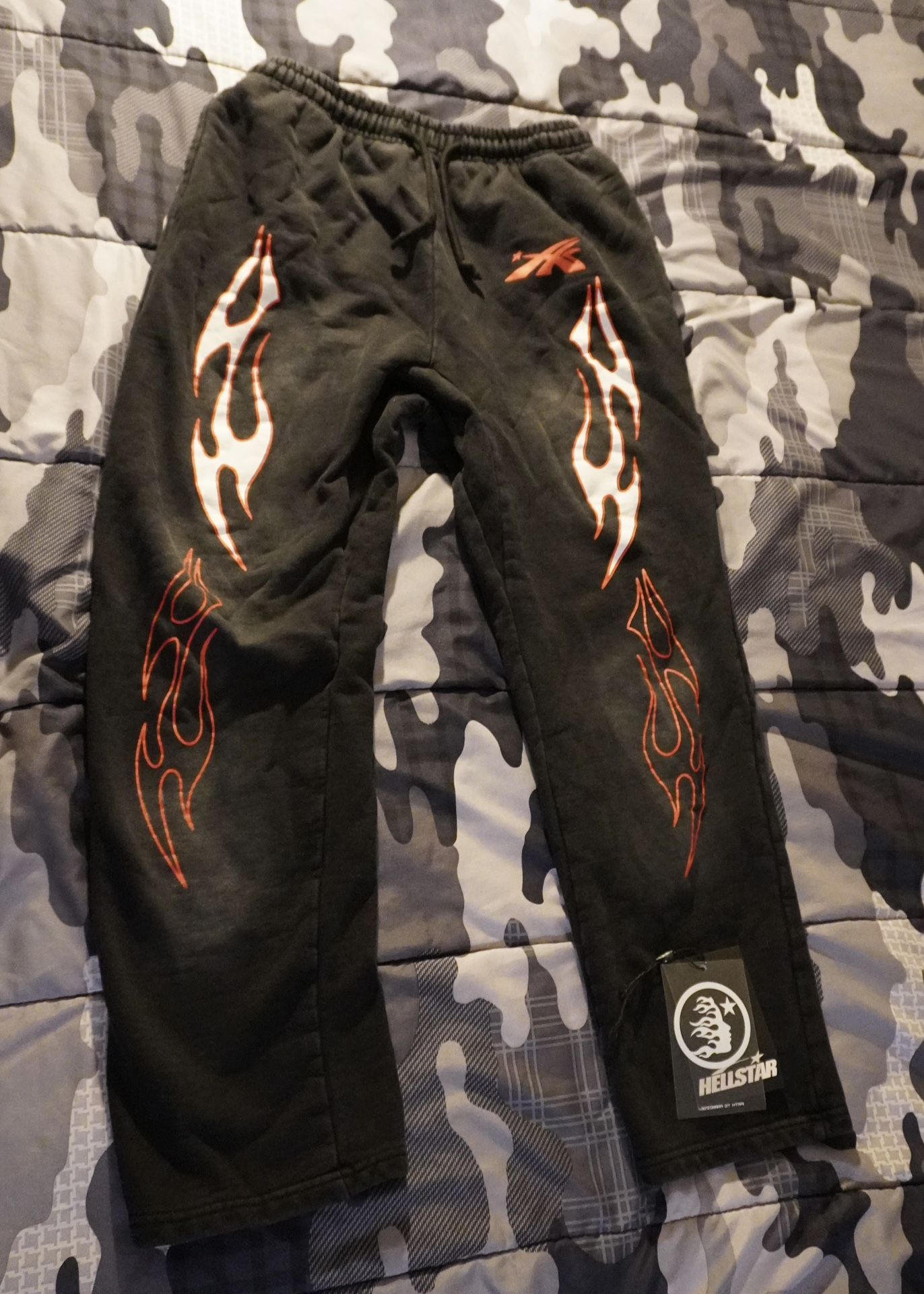 Hellstar Flame Sweatpants Black/Red