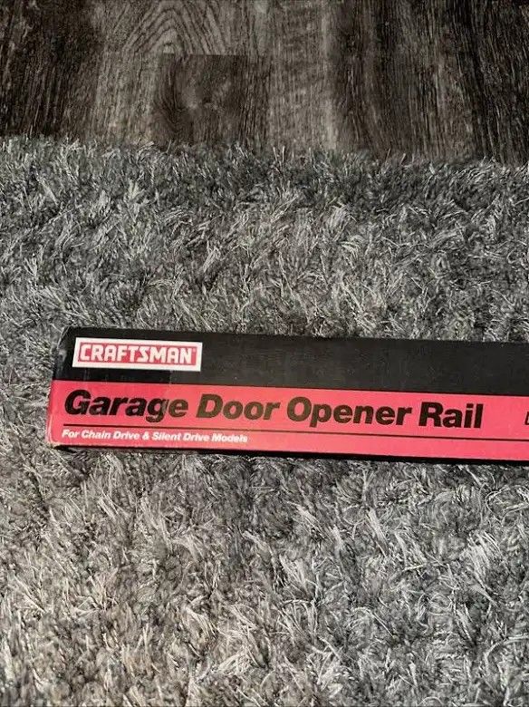 GARAGE DOOR OPENER RAIL