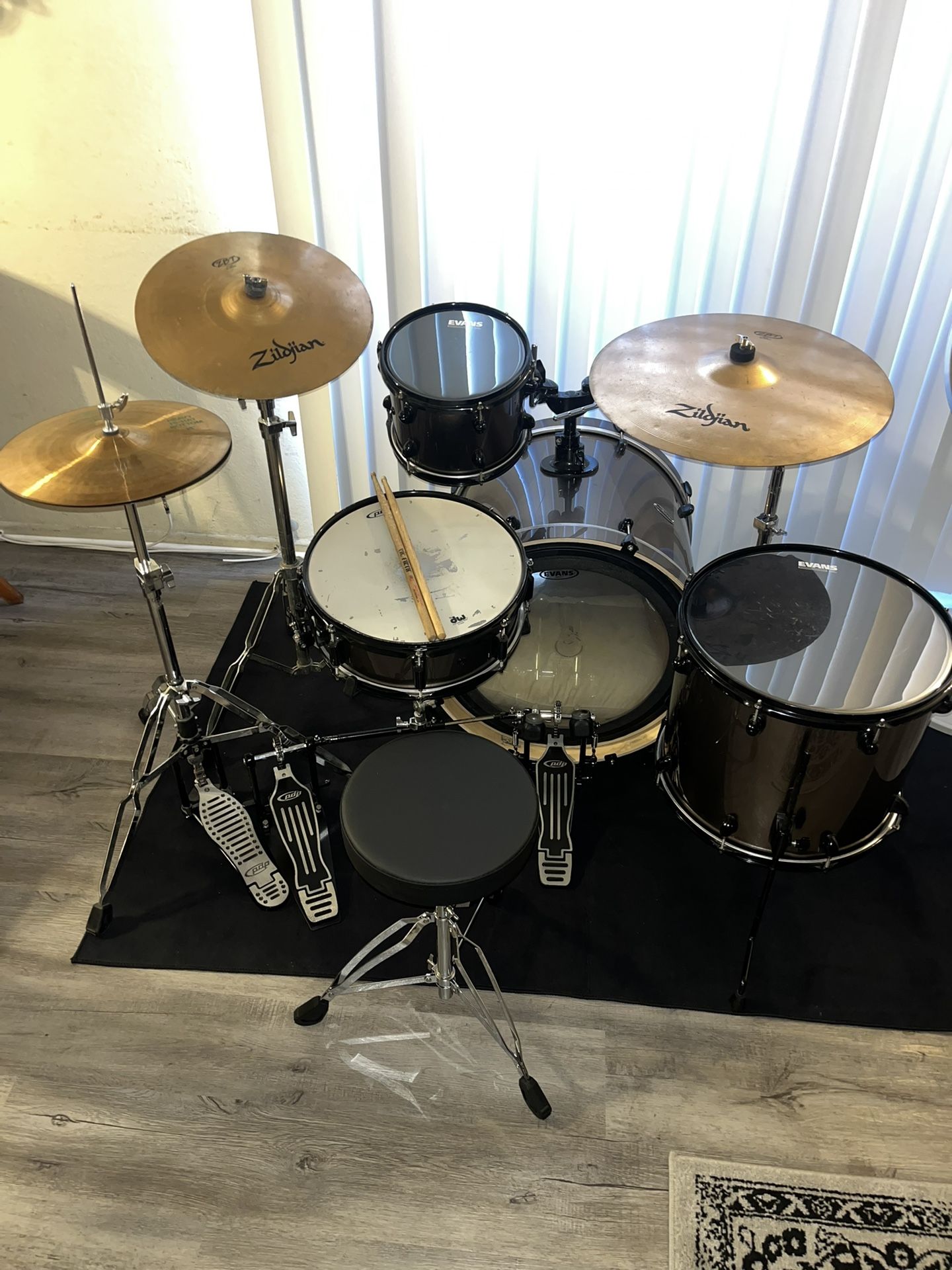 PDP MainStage Complete Drum Set