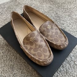 coach flats size 10 women 