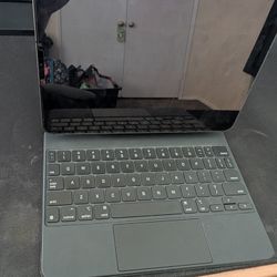 M1 iPad Pro 11 Inch (Cellular) With Airpod Pro 2