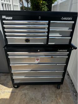 Husky tool storage chest