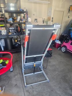 Sunny treadmill