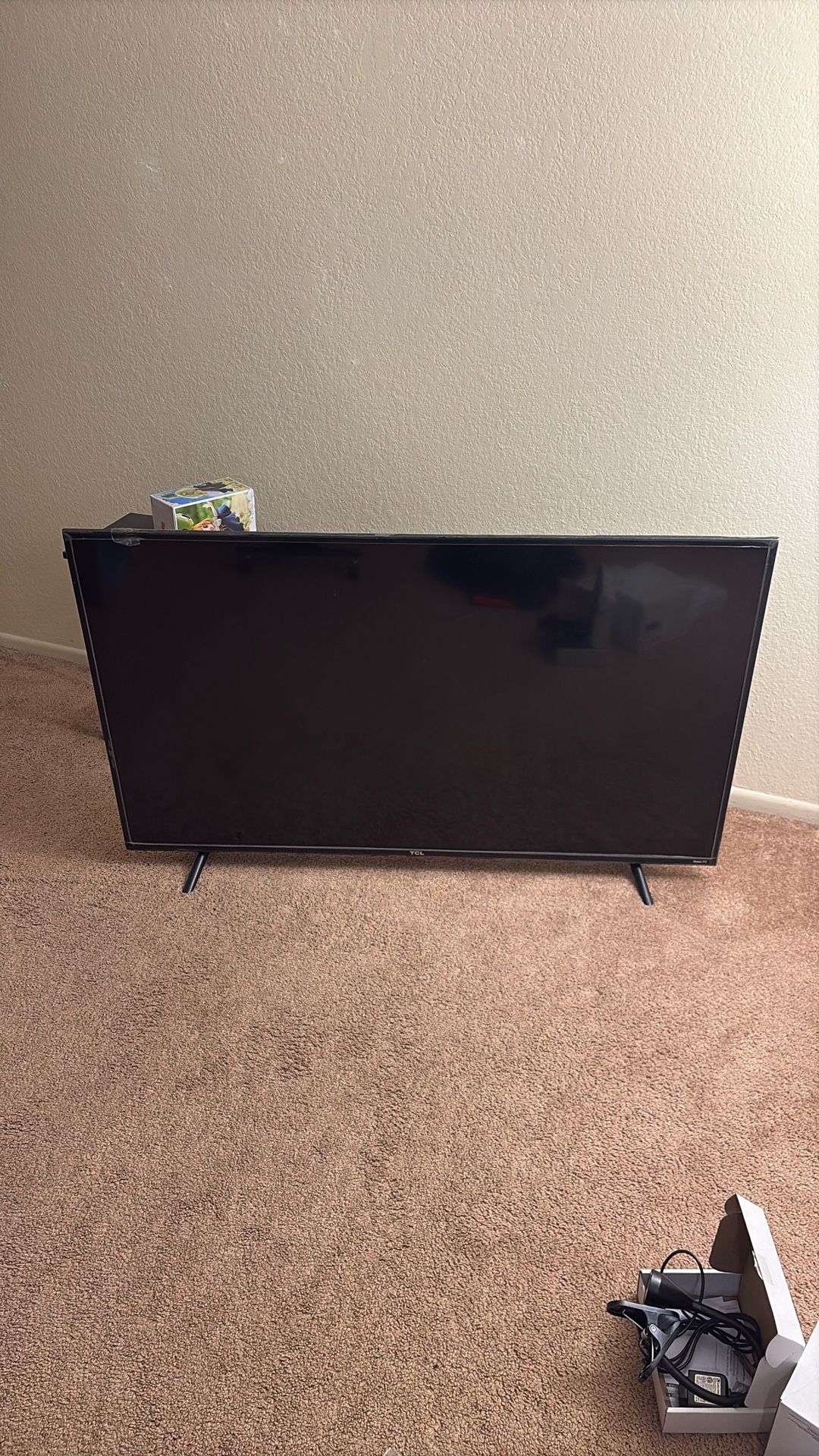 55” TCL 4k tv With Roku