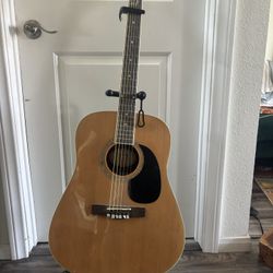 Great Condition Mitchell Guitar